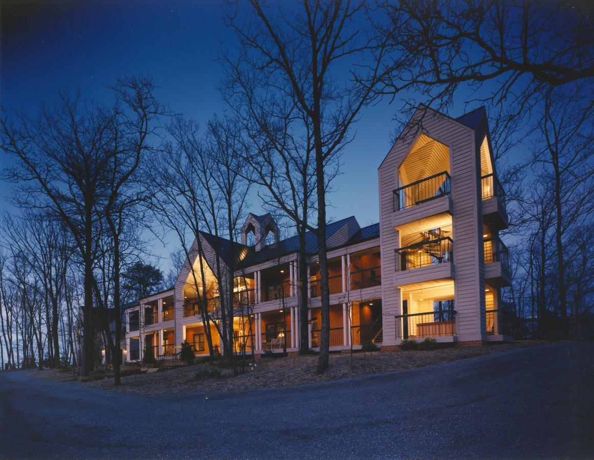 Iris Inn & Cabins Waynesboro Exteriör bild